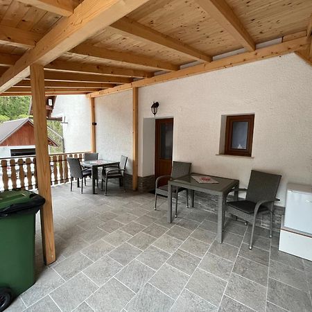 Apartmaji In Sobe Cuder Soča Exterior foto