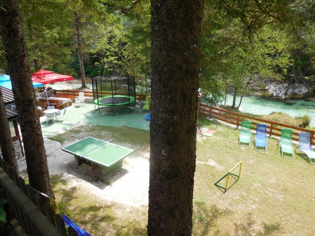 Apartmaji In Sobe Cuder Soča Exterior foto
