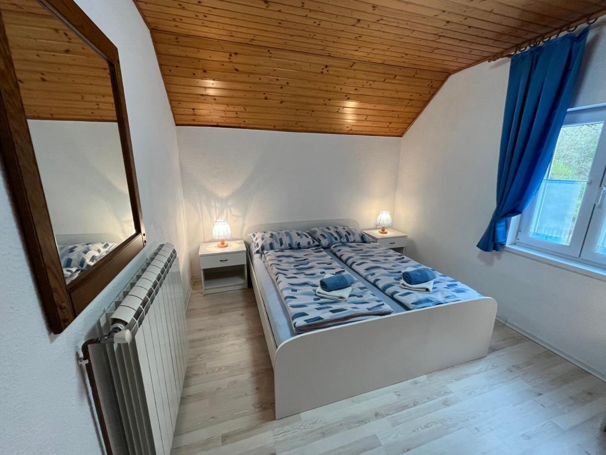 Apartmaji In Sobe Cuder Soča Exterior foto