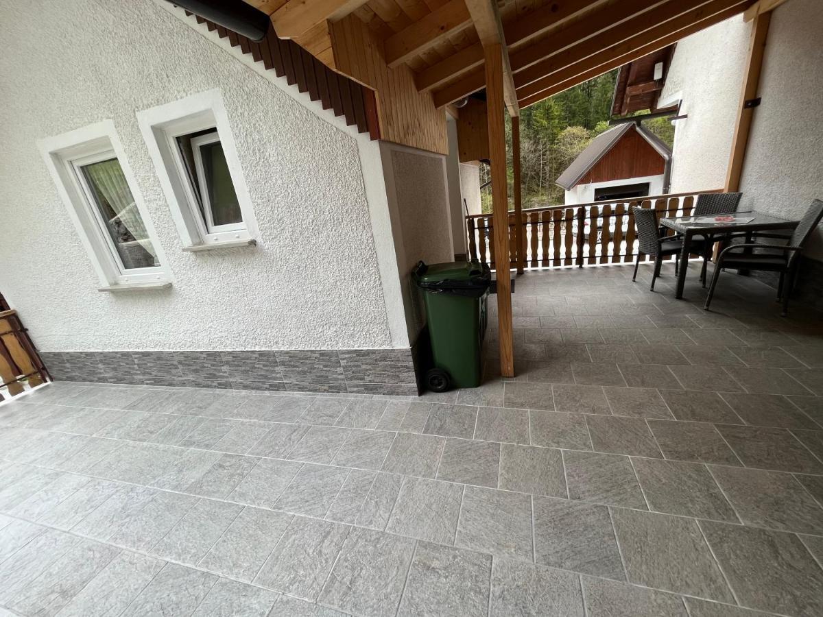 Apartmaji In Sobe Cuder Soča Exterior foto