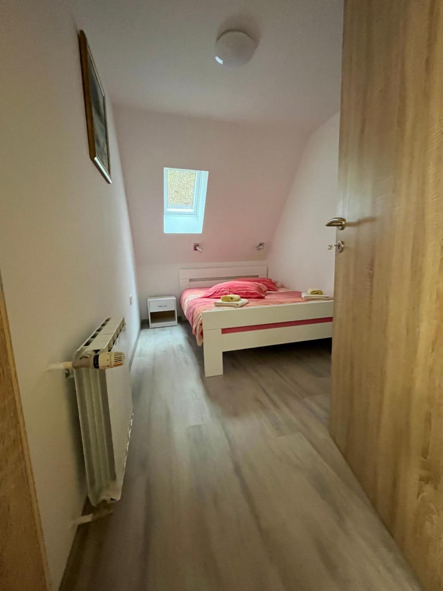 Apartmaji In Sobe Cuder Soča Quarto foto