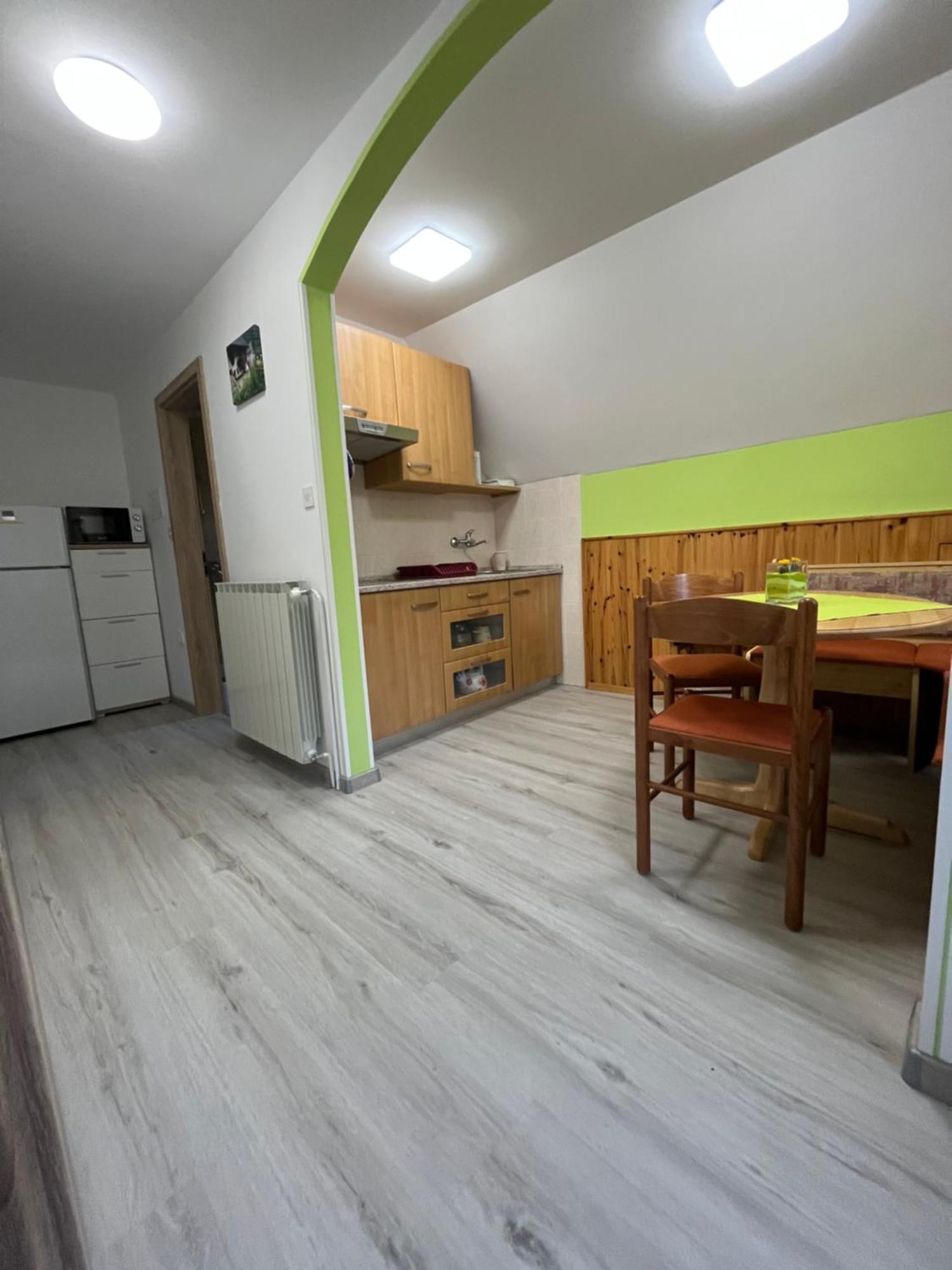Apartmaji In Sobe Cuder Soča Quarto foto